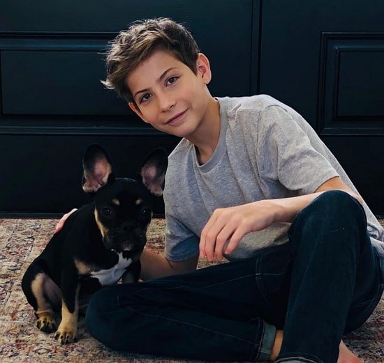 Jacob Tremblay life-style Net Worth in 2021, Total Income, Movies, Parents, Age, Girlfriend and Jacob Tremblay Social Media Profile Details